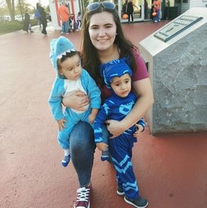 Meet your Posher, Jessica